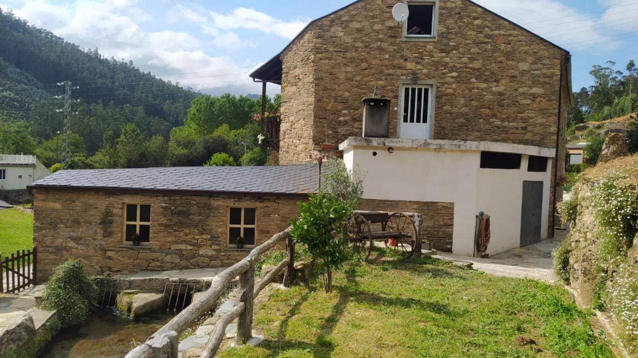 A Casa Das Augas Mondoñedo Dış mekan fotoğraf